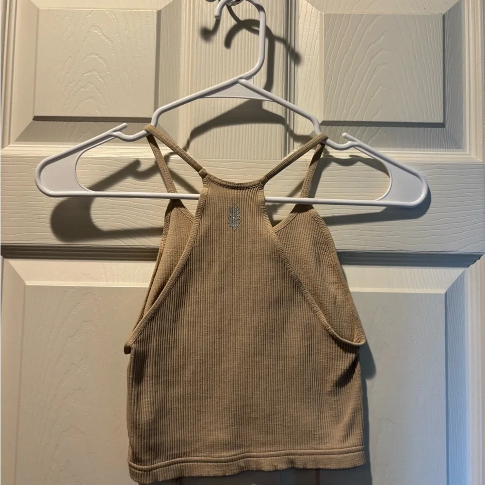 Tan Ribbed Crop Top - Picture 2 of 2
